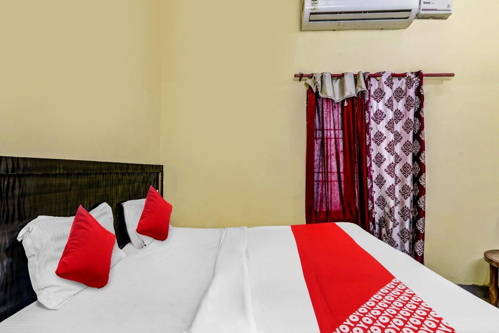 Flagship Hotel Suman Niwas Bijnaur Exteriér fotografie